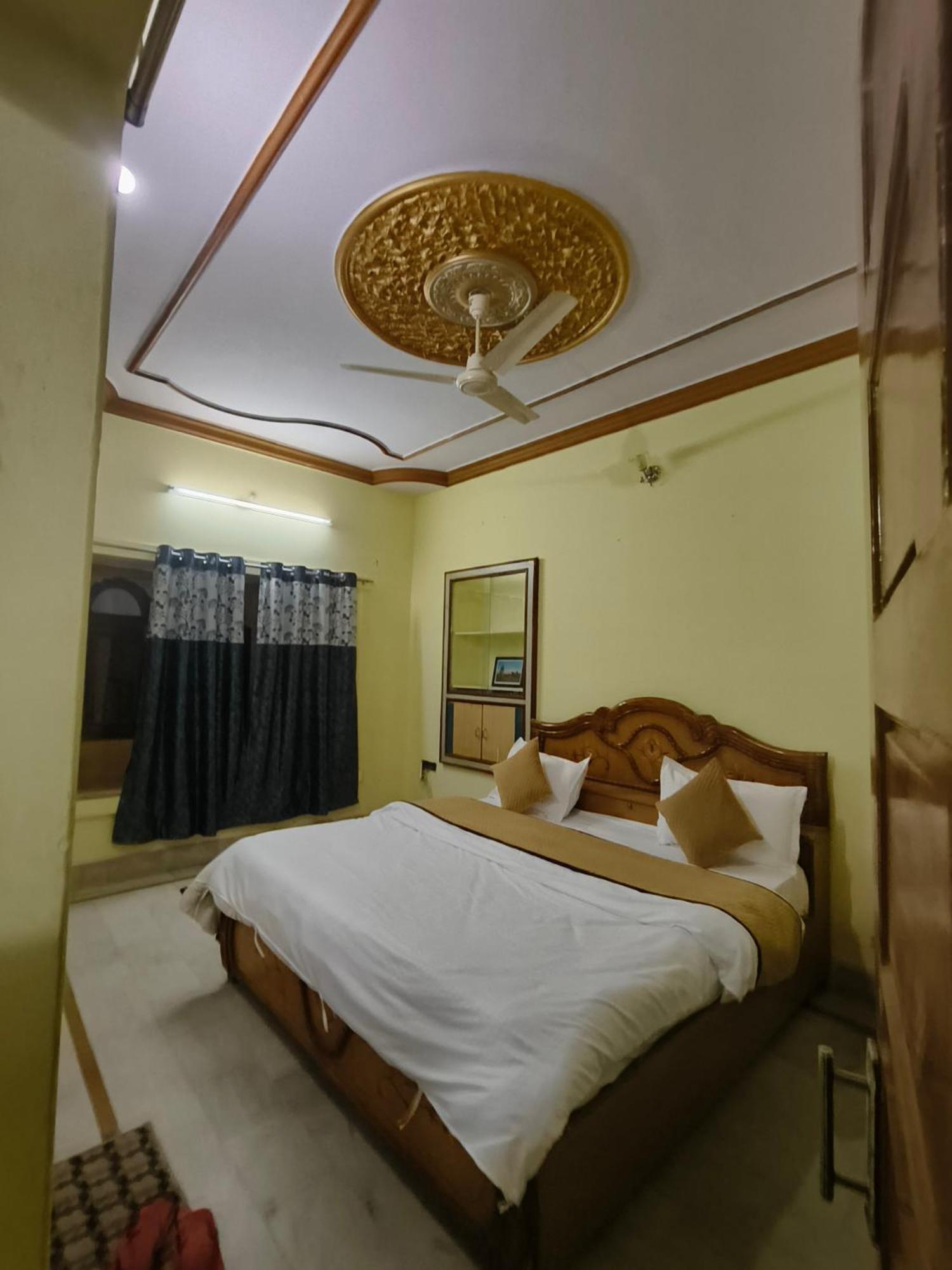 Hotel Navodaya Jaisalmer Ngoại thất bức ảnh